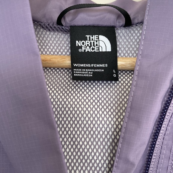 The North Face Women's Purple Jacket - Picture 2 of 8